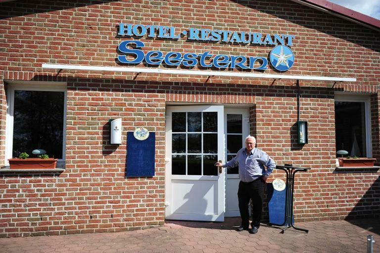 Gasthaus Zum Seestern Hotel Ravensbruck Eksteriør billede